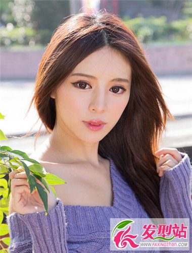 設計感十足直發(fā)發(fā)型 展現(xiàn)青春洋溢的一面