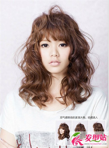 散發(fā)女性獨(dú)有魅力發(fā)型 非燙卷發(fā)發(fā)型莫屬