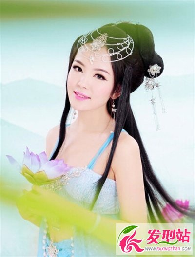 甜美古裝美少女發(fā)型圖片 唯美造型性感撩人