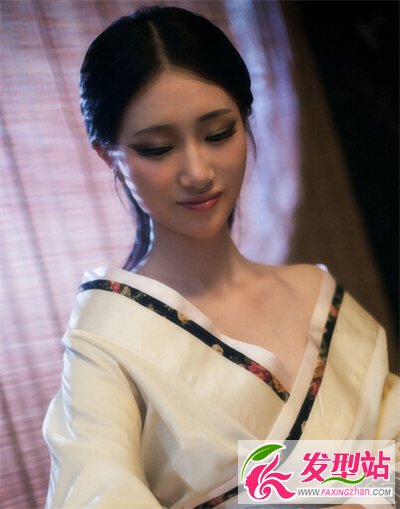 各類古代發(fā)簪發(fā)型 映襯古典美女柔和之美