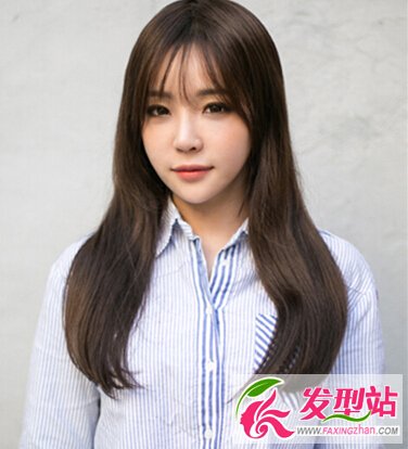 長發(fā)女生唯美卷發(fā)發(fā)型 修顏卷發(fā)打造氣質(zhì)美女