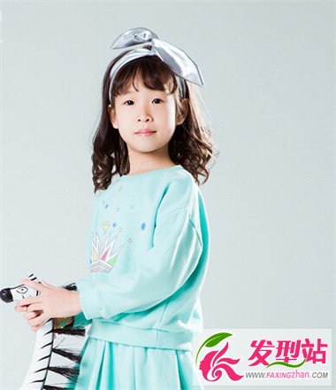 隨意小女孩可愛發(fā)型 另類慵懶蘿莉最好看