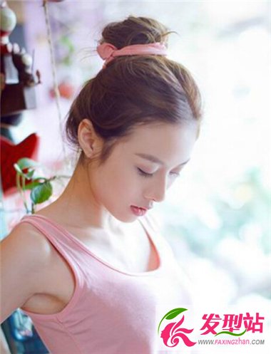 各式女生丸子頭發(fā)型 個性可愛丸子頭最甜美