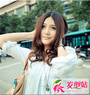 俏皮可愛長發(fā)發(fā)型 又淘氣又時尚