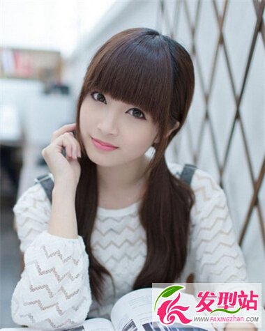 文藝范女生扎發(fā)發(fā)型 絕對(duì)讓你眼前一亮