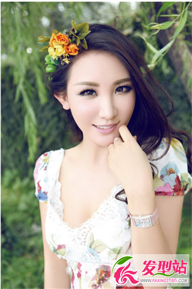 輕松駕馭你的美 長發(fā)發(fā)型給你驚喜感