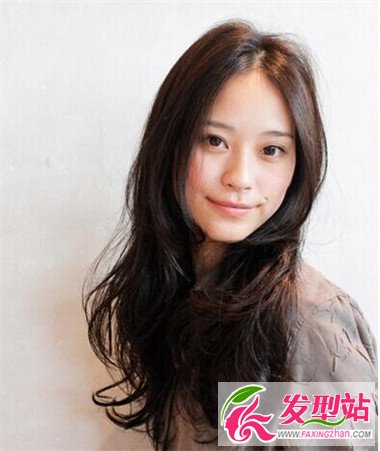 氣質(zhì)感十足的6大長(zhǎng)發(fā)造型 讓你1秒鐘變女神