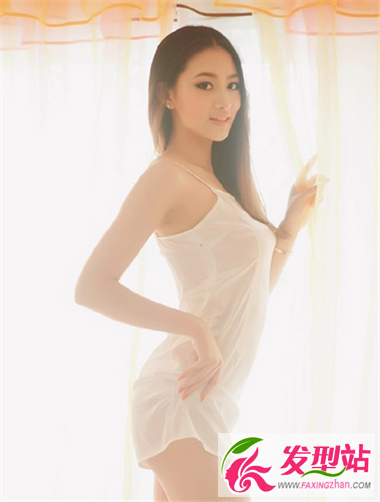 打造夢(mèng)幻公主形象氣質(zhì) 中長發(fā)發(fā)型讓你驚艷全場