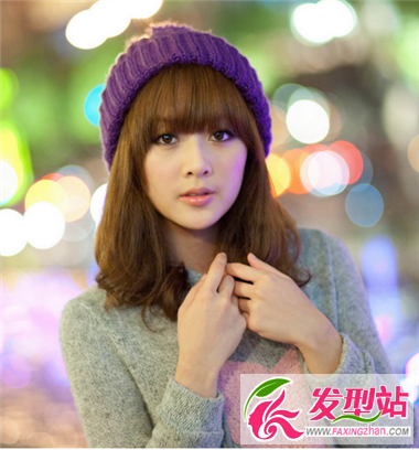 青春洋溢美麗不可抵擋 中長發(fā)發(fā)型讓你你值得擁有