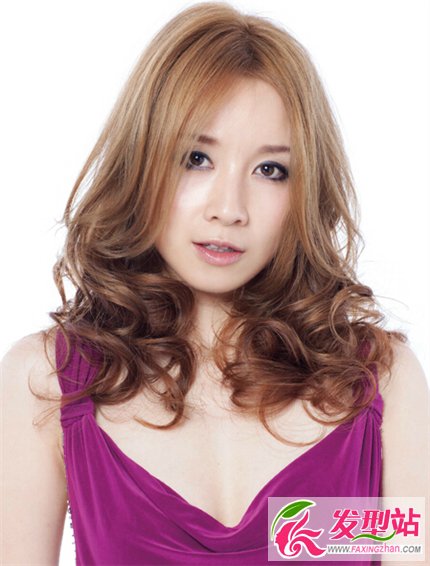 溫柔女性燙發(fā)發(fā)型 打造專屬你的style