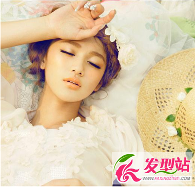俏皮小女生長(zhǎng)發(fā)發(fā)型 助你氣質(zhì)更加出眾