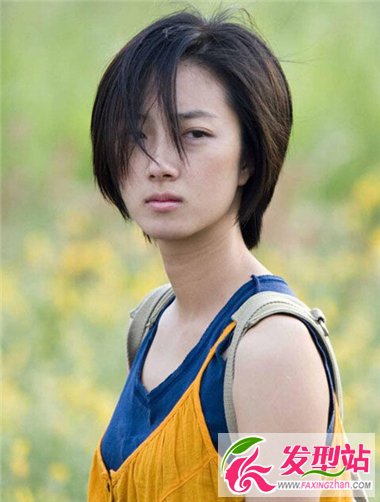 女生簡(jiǎn)單利落短發(fā) 打造時(shí)尚干練氣質(zhì)