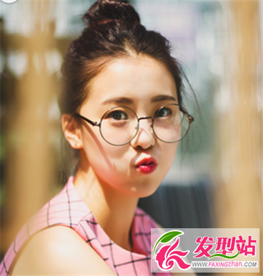 清純可愛萌妹子 打造校園卡哇伊風(fēng)格