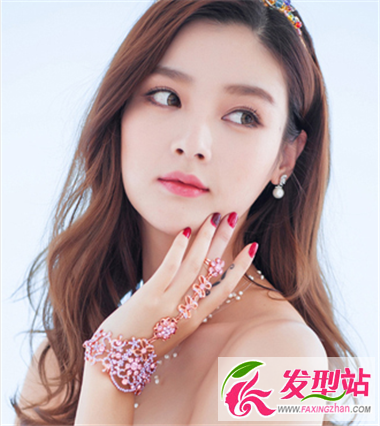 適合圓臉女生的新娘發(fā)型集錦 做最嬌媚性感時(shí)候的你