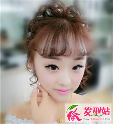 適合圓臉女生的新娘發(fā)型集錦 做最嬌媚性感時(shí)候的你