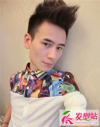 2015年最新潮男發(fā)型 冷酷時尚與你常伴