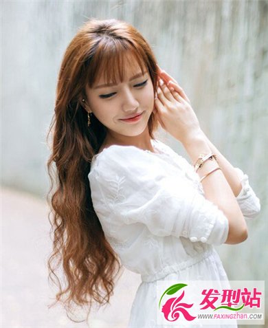 女神該選擇什么樣的發(fā)型,精致長發(fā)打造你的女神氣質(zhì)