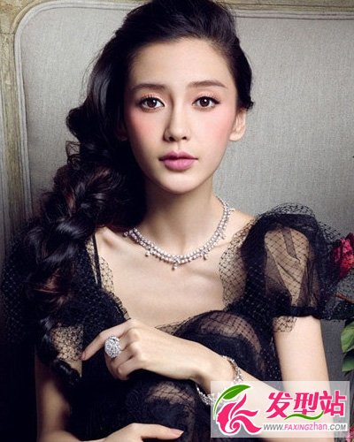 Angelababy°l(f)ͱPc(din) r(sh)ʹŮ
