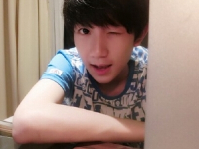 TFBOYSԴ[ý(jng)䡶H۵ġ~MV TFGO320150417[H۵