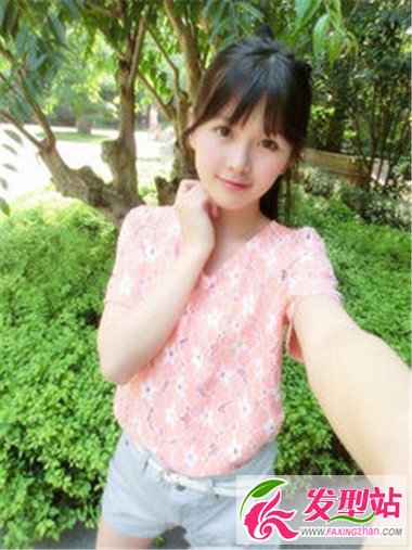 優(yōu)雅的長(zhǎng)發(fā)女孩 帶給你不一樣的氣質(zhì)發(fā)型
