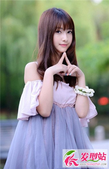 2015最甜美的長發(fā)發(fā)型 給你最養(yǎng)眼的視覺享受