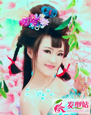 古裝美女的誘惑 帶來(lái)最古典的精致發(fā)型