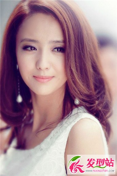 氣質(zhì)美女如何選擇發(fā)型 性感魅力無法抵擋