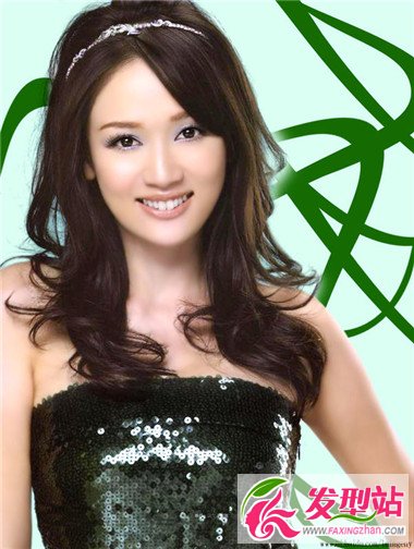 女星的時(shí)尚卷發(fā)造型 造就不一樣的女人味