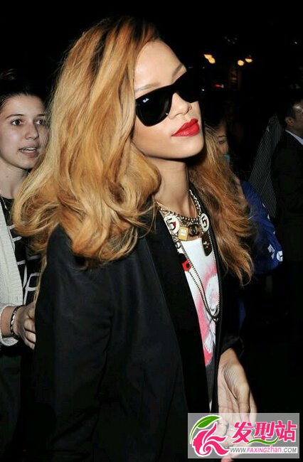 rihannaȾl(f)ɫ