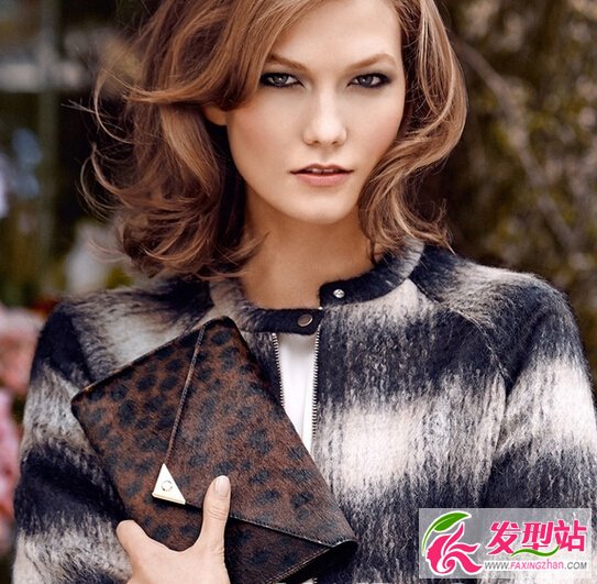 KarlieKloss ̰l(f)l(f) lob