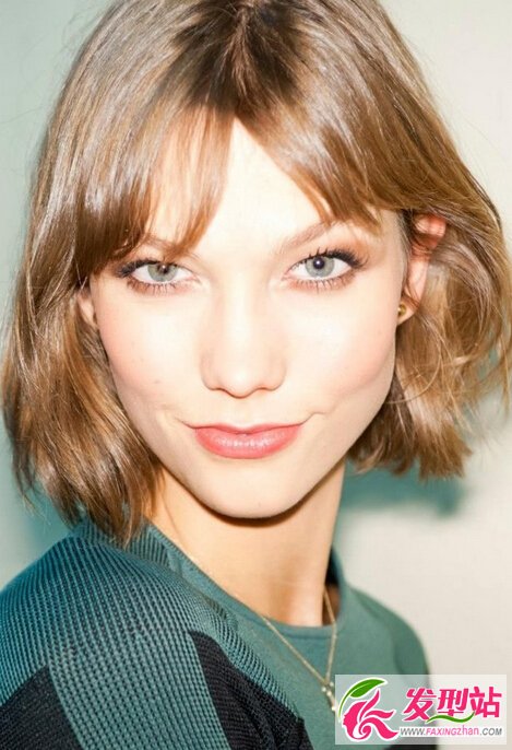 KarlieKloss ̰l(f)l(f) lob