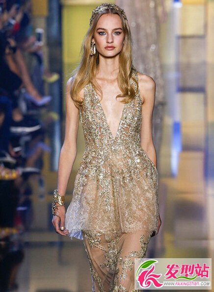 ElieSaab 2015߶ ﶬr(sh)bl(f) l(f)