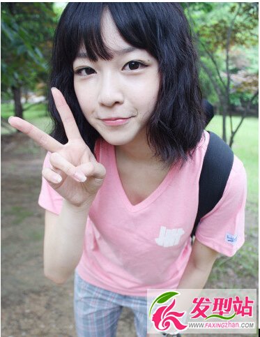 可愛女生短發(fā)