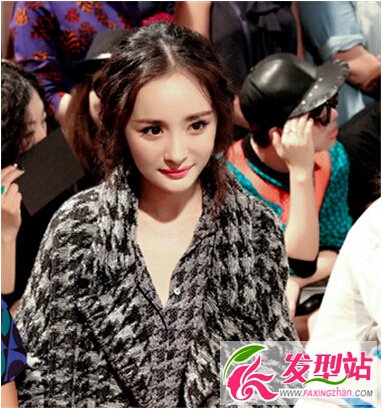 女星走紅毯的發(fā)型