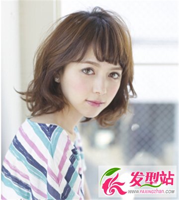 圓臉短發(fā)燙發(fā)發(fā)型
