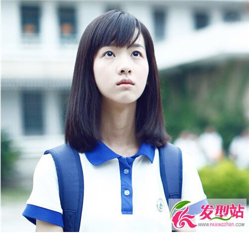 陳都靈校服造型