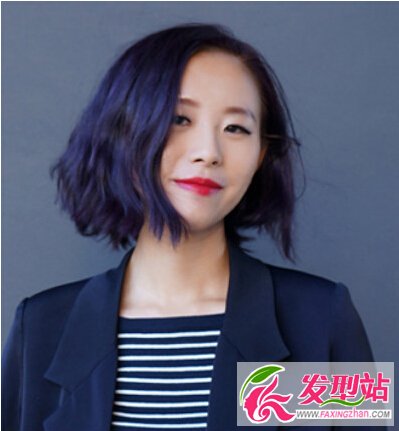 淡藍(lán)色染發(fā)