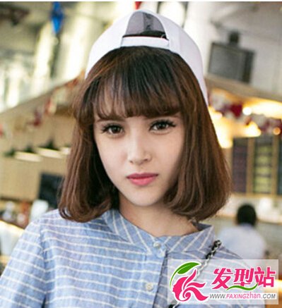 黑棕色染發(fā)