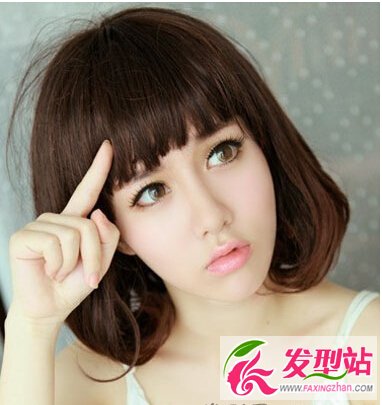 冬季圓臉女生發(fā)型