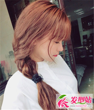 側邊馬尾辮子