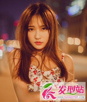 胖圓臉中長發(fā)發(fā)型