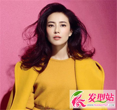 蓬松感長卷發(fā)