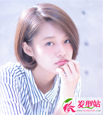 側(cè)邊的內(nèi)扣設(shè)計(jì)