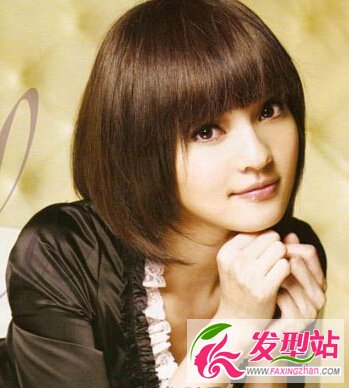 咖啡色女生發(fā)型