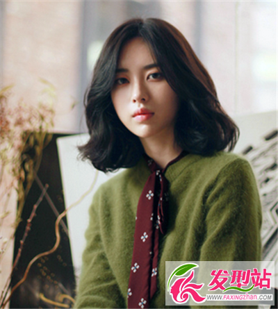 齊肩中短發(fā)