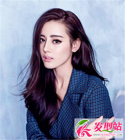 長卷發(fā)發(fā)型設(shè)計
