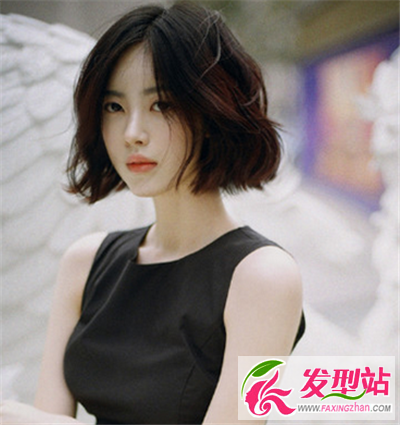 韓式短卷發(fā)發(fā)型