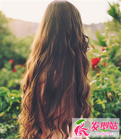 長(zhǎng)發(fā)發(fā)型
