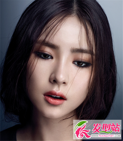 中短發(fā)發(fā)型