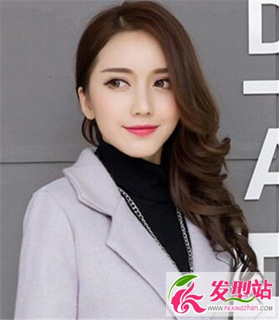 偏分露額的發(fā)型